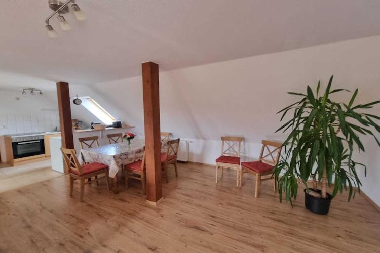 Blowatz Beautiful Apartment In Robertsdorf With Garden מראה חיצוני תמונה